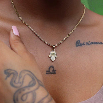 Colgante Micro Hamsa Oro Sólido-Diamantes VS