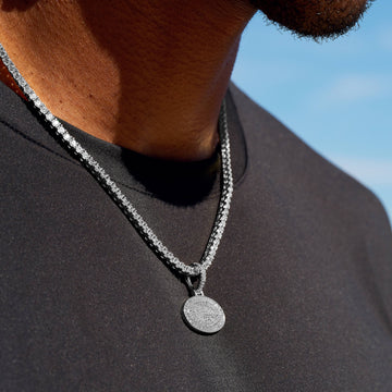 Colgante con Micrologo Oficial de la NFL de los Green Bay Packers en Oro Blanco