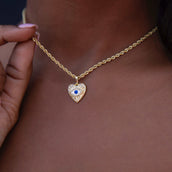 Colgante Corazón Ojo Turco Pequeño Pavé en Oro