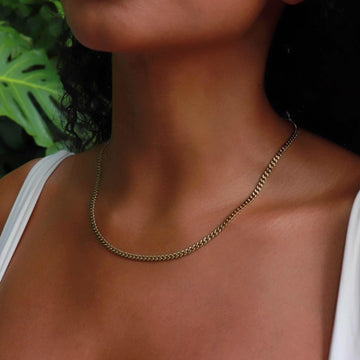 Micro cadena cubana de vermeil de 18k en oro amarillo