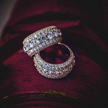 Anillo de 5 Capas con Banda de Diamantes en Oro Amarillo Vermeil