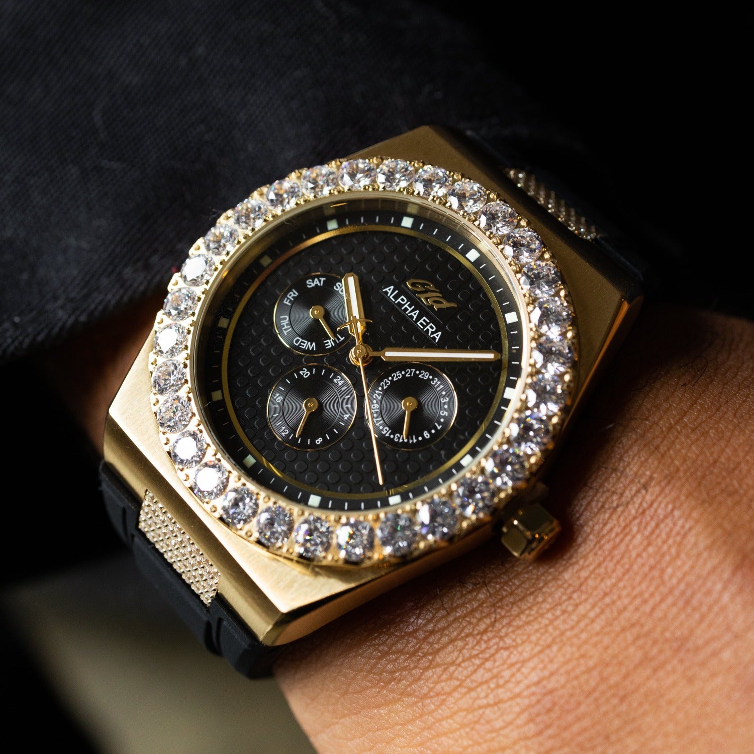 42MM Alpha Era Gold- Iced Bezel w/ Rubber Strap – The GLD Shop