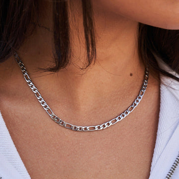 Collar de eslabones Figaro de oro macizo en oro blanco - 4 mm