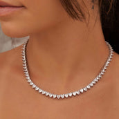 Collar de tenis con forma de corazón