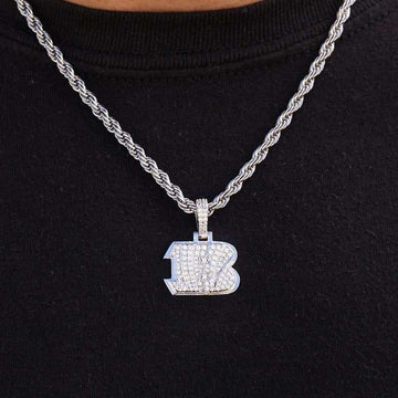 Colgante micrologo oficial de los Cincinnati Bengals de la NFL - Oro blanco