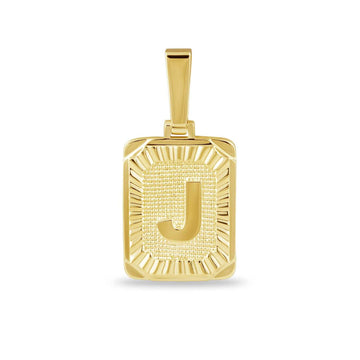 Colgante con inicial cuadrada en oro amarillo
