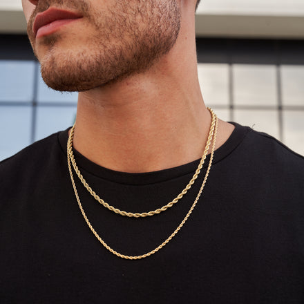 How to Stack Different Types of Gold Chains