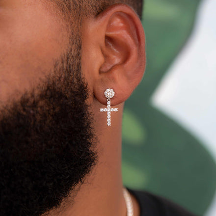 Why Gold Dangle Earrings Are Hot Accessories Right Now