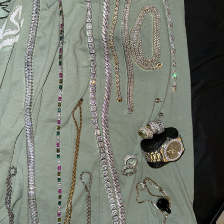 Christiaan Barrera's GLD Customer Story: From the First Chain to a 20-Piece Collection
