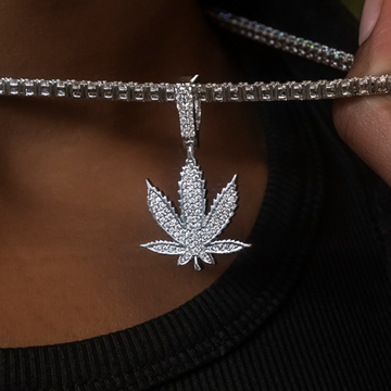 Diamond Weed Leaf Pendant in White Gold