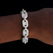 Diamond Puffed Mariner Bracelet in White Gold- 12mm