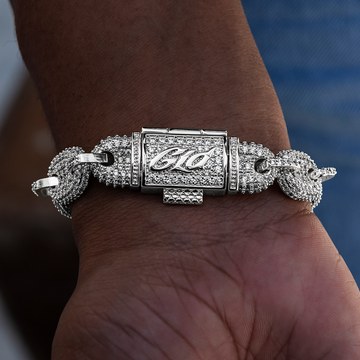 Diamond Puffed Mariner Bracelet in White Gold- 12mm