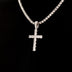 Colgante de cruz con diamantes en oro blanco