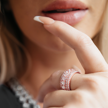 Anillo de banda de 5 capas de diamantes en vermeil de oro rosa