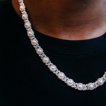 Cadena cubana de halo helado de 10 mm con perlas en oro blanco