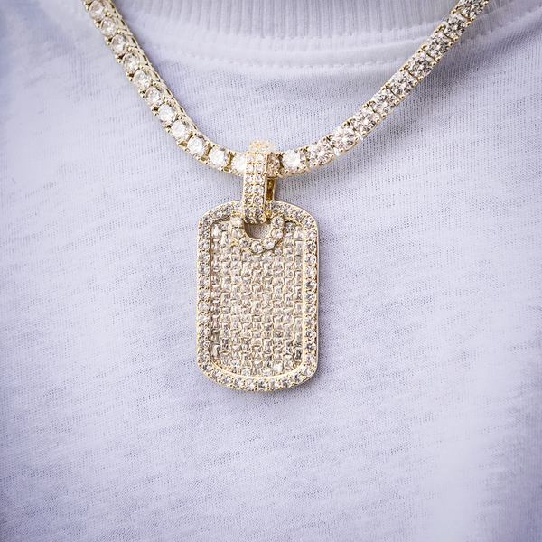 Colgante Baguette Dog Tag en oro amarillo