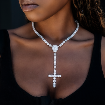 Women's Moissanite Micro Clustered Rosary Chain Necklace in White Gold Vermeil