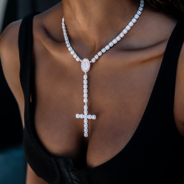 Women's Moissanite Micro Clustered Rosary Chain Necklace in White Gold Vermeil