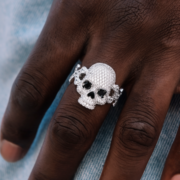 Pave Skull Ring in White Gold Vermeil