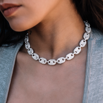 Diamond Puffed Mariner Necklace in White Gold- 12mm