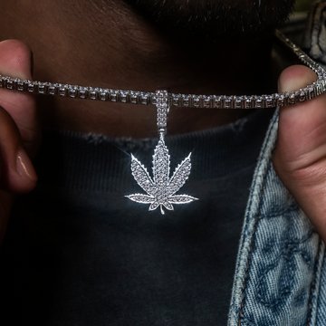 Diamond Weed Leaf Pendant in White Gold