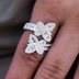 Anillo Mariposa de Baguettes de Diamantes en Vermeil de Oro Blanco