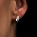 Pendientes de 5 mm con diamantes talla marquesa en oro amarillo