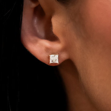 Moissanite Square Cut Diamond Stud Earring in White Gold Vermeil - 5mm