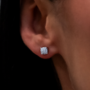 Pendientes redondos tipo pavé de 5 mm en oro blanco