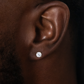 5mm Round Cut Diamond Stud Earrings in Yellow Gold