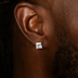 Pendientes de oro blanco con diamantes de talla cuadrada de 7 mm