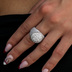 Anillo de diamantes en racimo de vermeil de oro blanco
