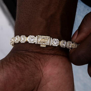 GLD Link Bracelet in Yellow Gold - 8.5mm