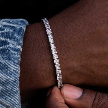 Pulsera de tenis de diamantes baguette en oro blanco - 3 mm