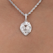 Mini Lion Pendant in White Gold