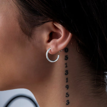 Plain Hoop Earrings in White Gold