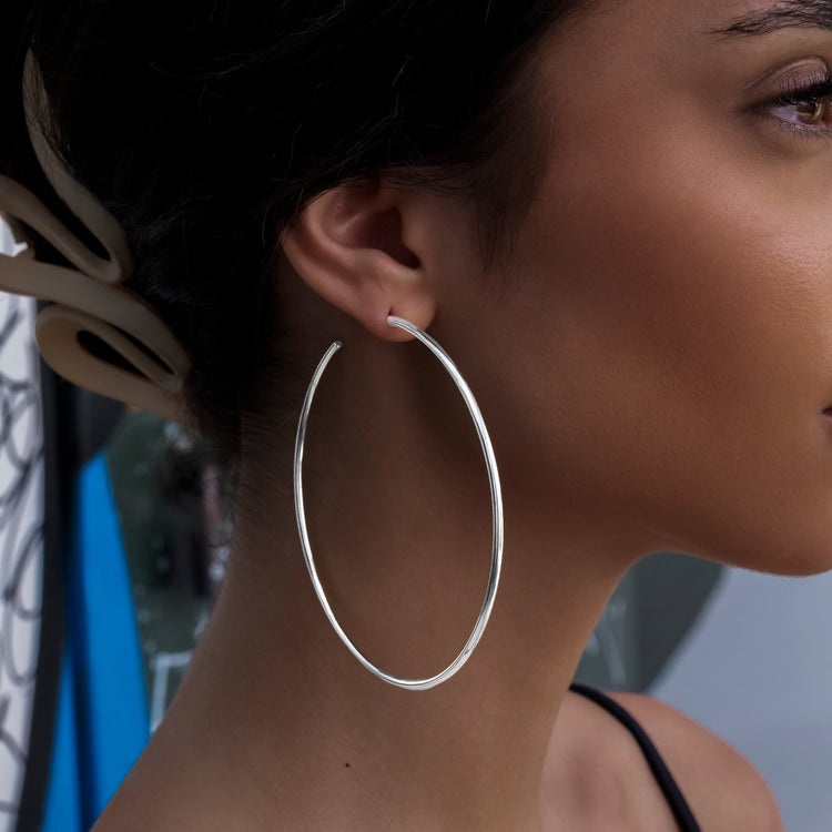 Plain Hoop Earrings in White Gold
