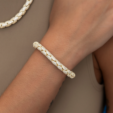 Diamond Pave Snake Link Bracelet in Yellow Gold-6mm
