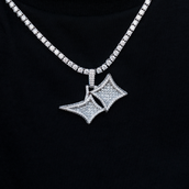 GLD Star Pendant in White Gold