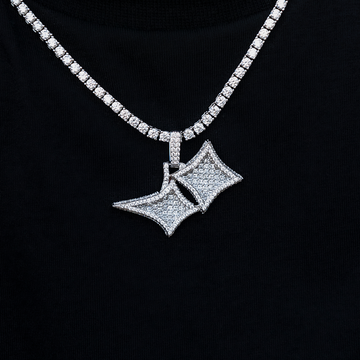 GLD Star Pendant in White Gold