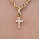 Colgante con dije de clip Iced Micro Cross en oro amarillo