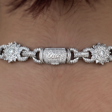 Star Mariner Necklace in White Gold- 16mm