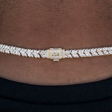 Iced Herringbone Chain in Yellow Gold- 7mm