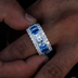 Anillo apilado de oro blanco vermeil con diamantes multicolor y azules