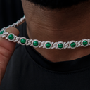 Cadena Cubana de Halo Helado de 10 mm con Malaquita en Oro Blanco