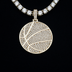 Colgante de baloncesto Pave en oro amarillo