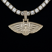 New Orleans Pelicans Official NBA Micro Logo Pendant in Yellow Gold