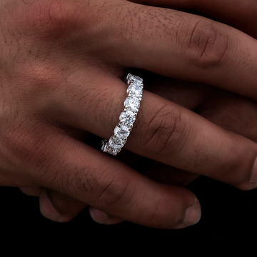 Anillo de banda de eternidad de 5 mm en vermeil de oro blanco