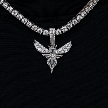 Charlotte Hornets Micro Pendant - White Gold