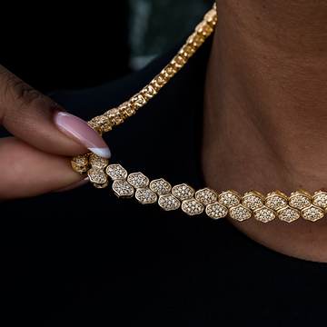 Diamond Pave Flat Snake Link Necklace in Yellow Gold-4mm